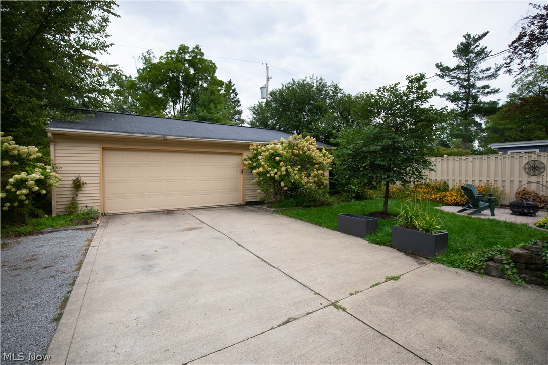 Uriah Hawleys Add - Residential