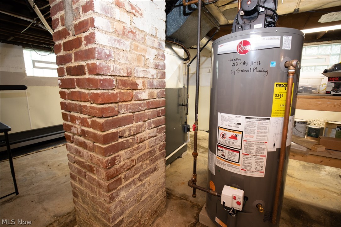 Uriah Hawleys Add - Residential