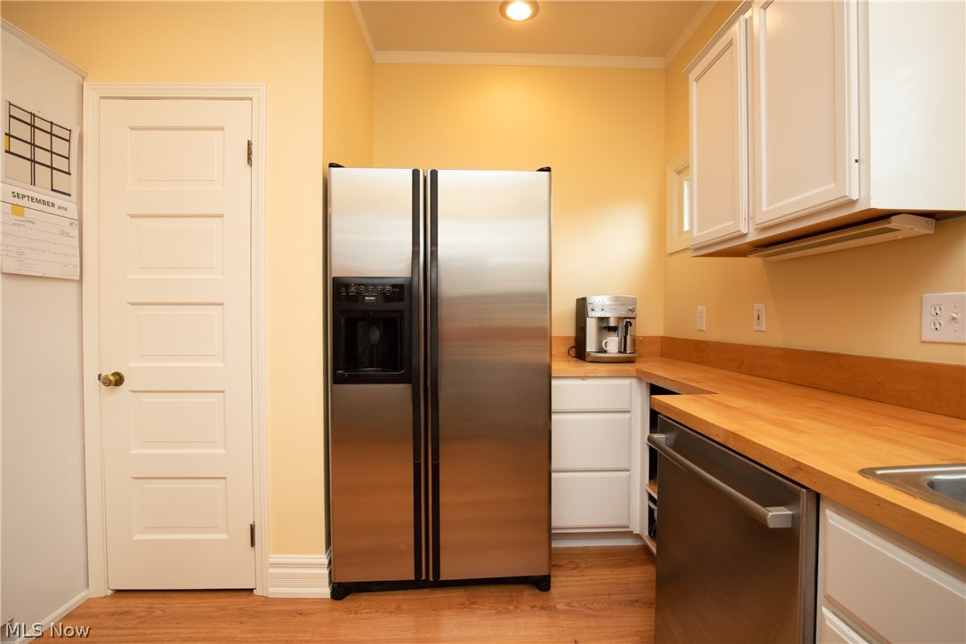 Uriah Hawleys Add - Residential