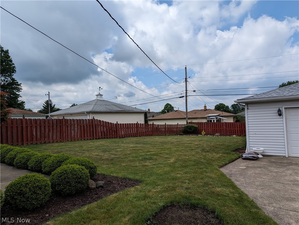 Mina 06 - Residential