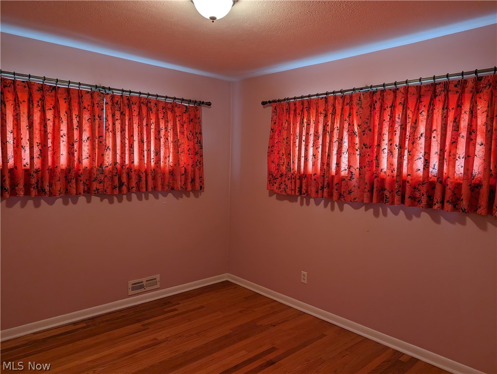 Mina 06 - Residential