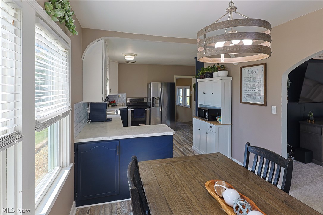 Avalon On Bay - Residential