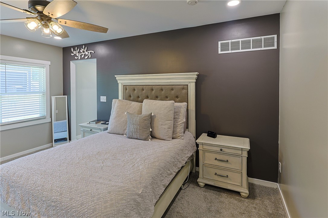 Avalon On Bay - Residential