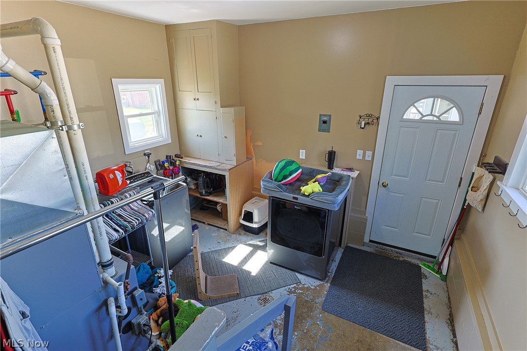 Avalon On Bay - Residential