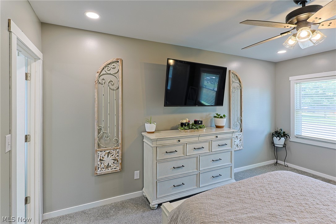 Avalon On Bay - Residential