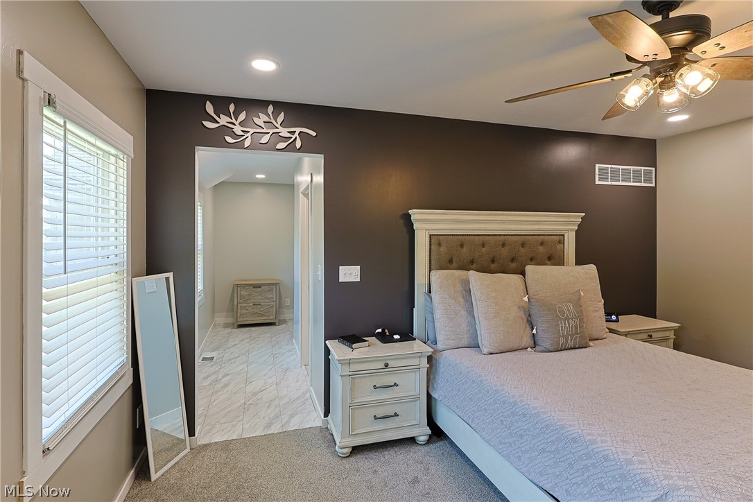 Avalon On Bay - Residential