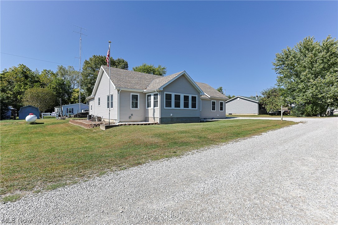 Avalon On Bay - Residential