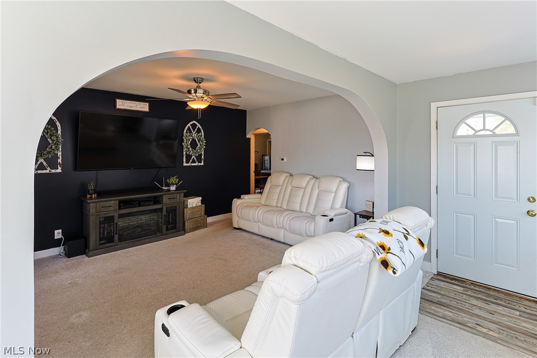 Avalon On Bay - Residential