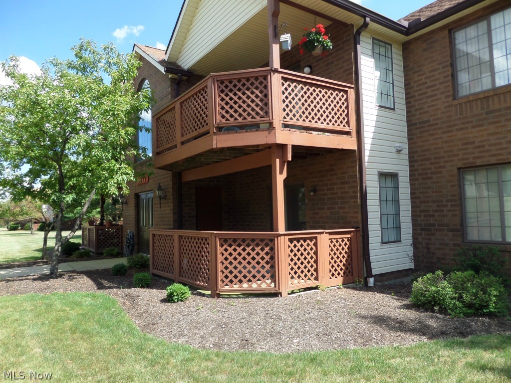 Courts Country Lakes Condo - Residential
