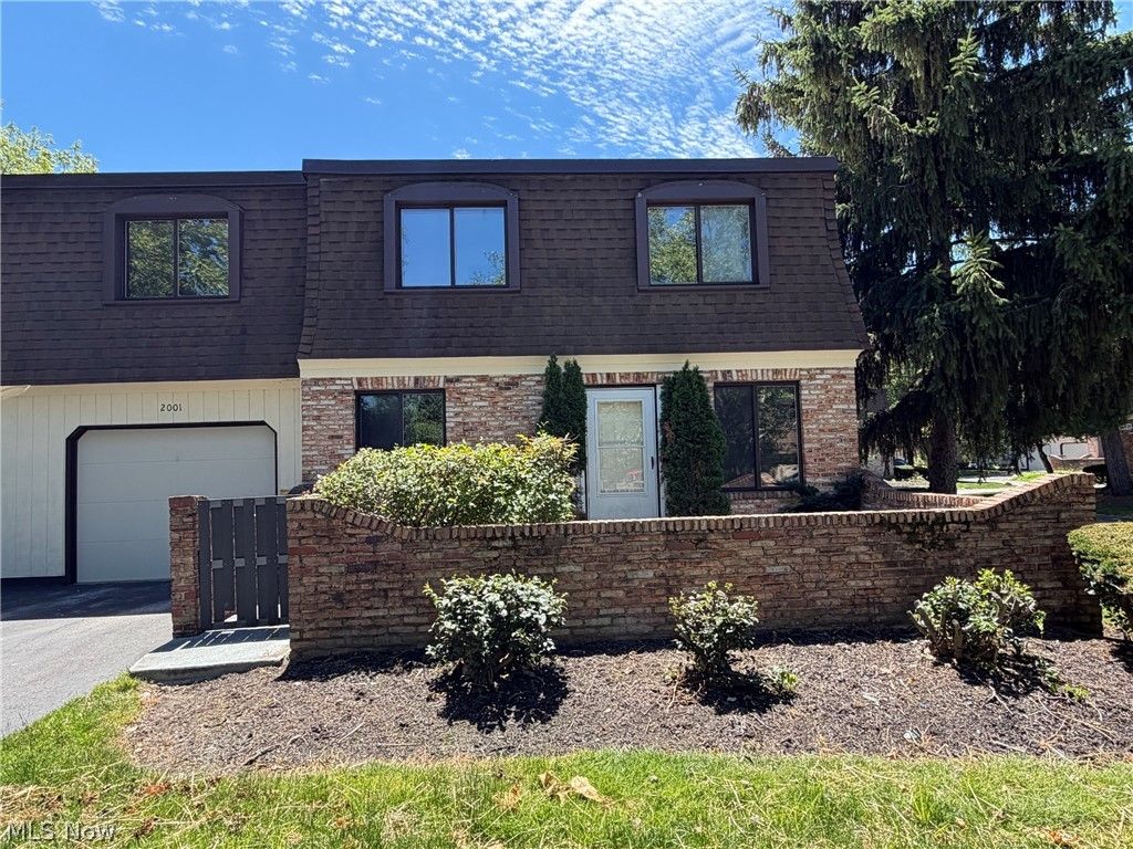 Photo of 1651 Mentor Avenue #2001, Painesville, OH 44077 (MLS # 5220760)