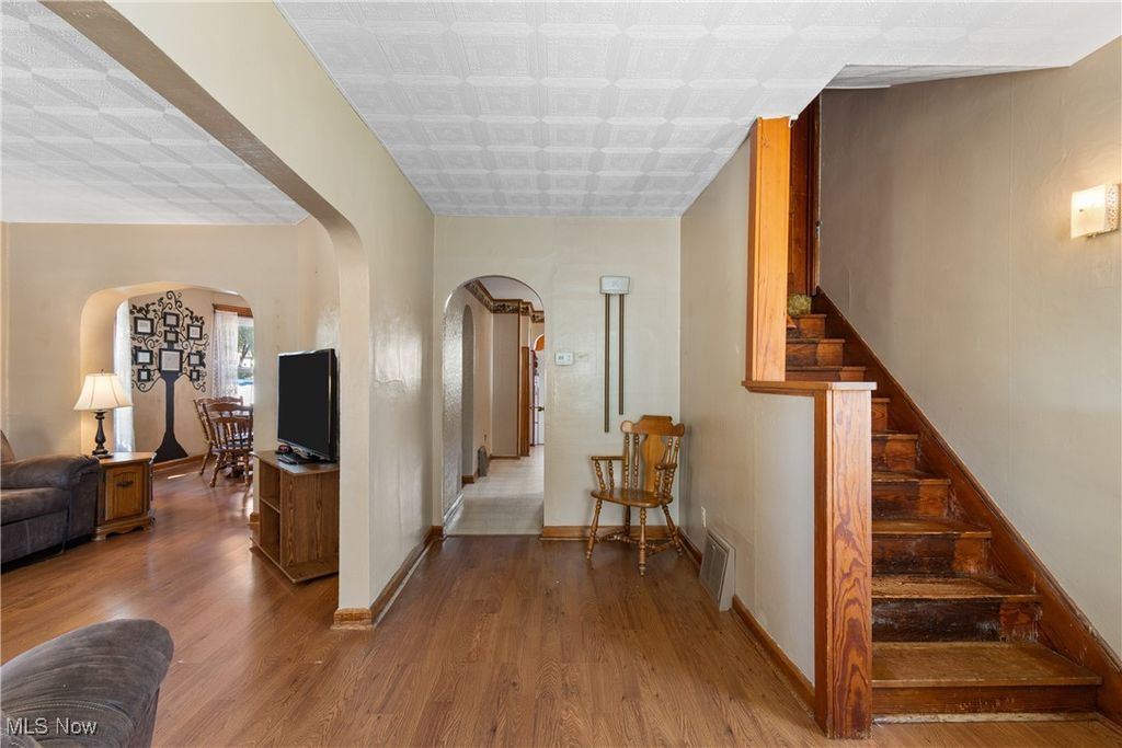 Photo of 283 Main Street SW, Brewster, OH 44613 (MLS # 5164539)