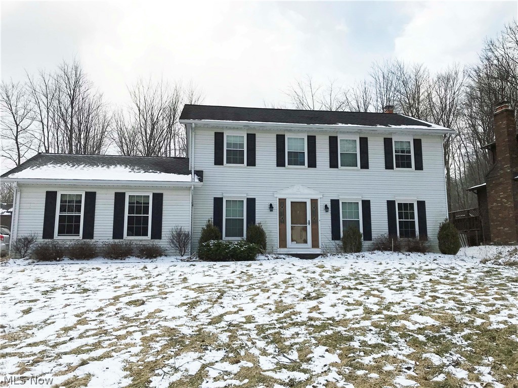 Rare opportunity to own in Echo Hills. This 4 bed 2.5 bath with finished basement is perfect for you. Enjoy the amenities of Echo Hills; Basketball court, baseball field, fishing and swimming lakes, and a large playground. Priced to sell! Call today to schedule your private tour.