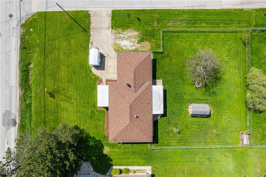 J & R Bldg Co - Residential