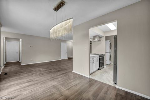 Tiny photo for 7972 Colonial Drive, Mentor, OH 44060 (MLS # 5203369)