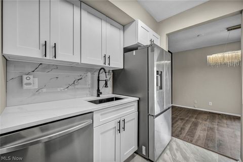 Tiny photo for 7972 Colonial Drive, Mentor, OH 44060 (MLS # 5203369)