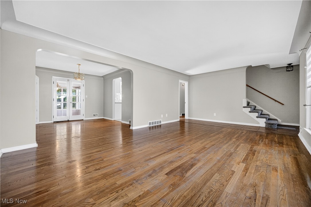 Beachwood, Ohio 44122, United States, 4 Bedrooms Bedrooms, ,2 BathroomsBathrooms,Residential,Active,218844