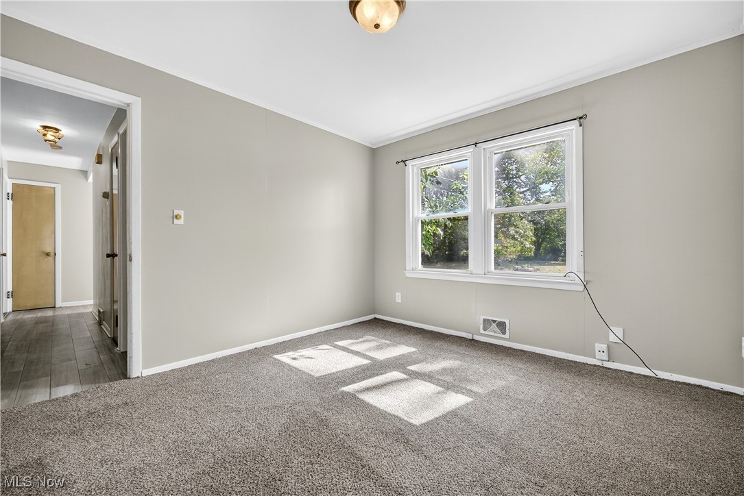 Beachwood, Ohio 44122, United States, 4 Bedrooms Bedrooms, ,2 BathroomsBathrooms,Residential,Active,218844