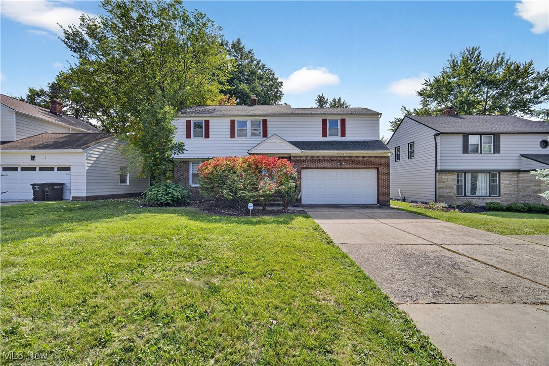 Beachwood, Ohio 44122, United States, 4 Bedrooms Bedrooms, ,2 BathroomsBathrooms,Residential,Active,218844