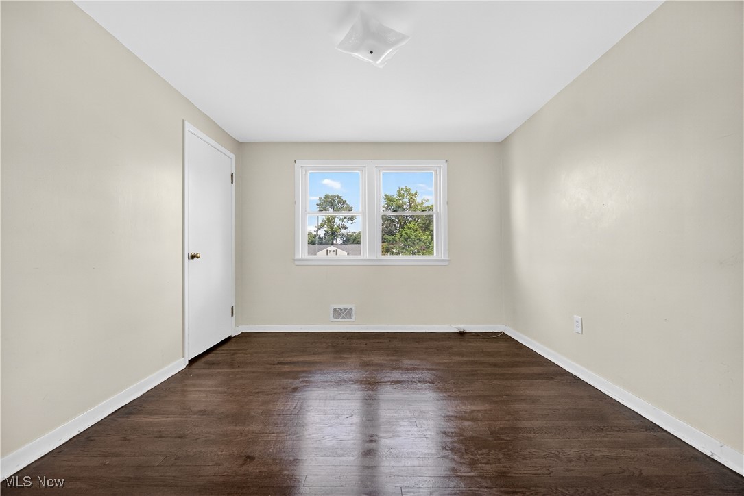 Beachwood, Ohio 44122, United States, 4 Bedrooms Bedrooms, ,2 BathroomsBathrooms,Residential,Active,218844