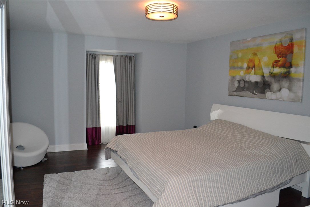 Compass Point Condo - Residential