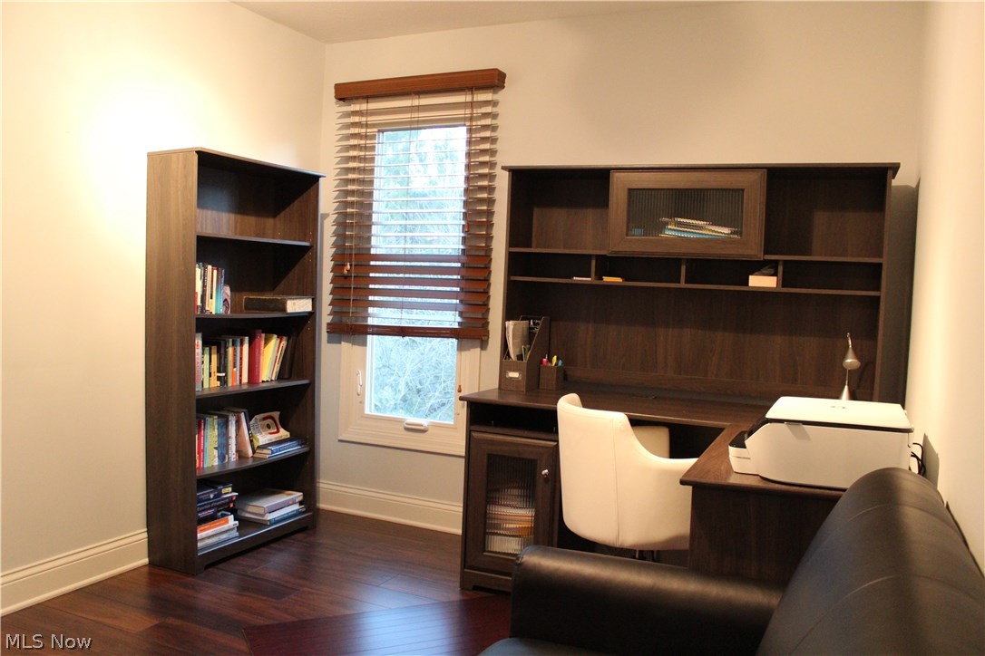 Compass Point Condo - Residential