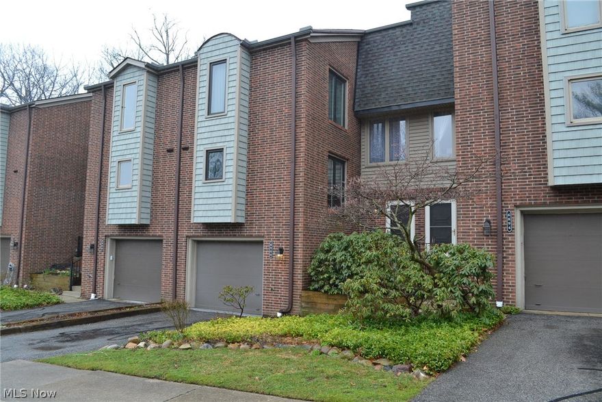 Completely updated, very spacious 3 bdrm. 2.5 bath townhouse in a great location in Brecksville.  Welcome home!  New plumbing, electrical, bathrooms, flooring, doors, trim, paint and much more.  Updated kitchen, casement windows, patio, etc.  Just move in this beautiful home with cozy 21 x 14 Living Room with gas fireplace.  Living Room overlooks the patio with private, wooded views. Kitchen includes all appliances.  Dining/Eating area opened to the Living Room and backyard views. Very spacious Master Bedroom with Full Bath. The finished lower level Rec Room and Laundry Room give you another TV area or work out room.  Community Pool!  Just move in!