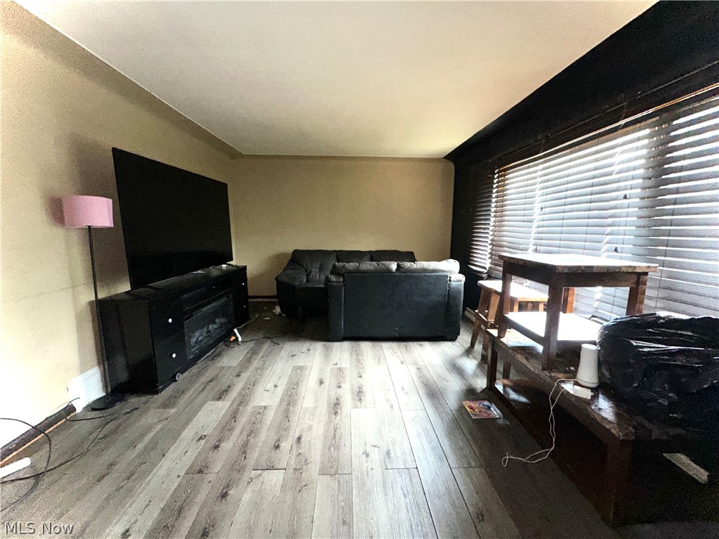 City/Youngstown - Residential