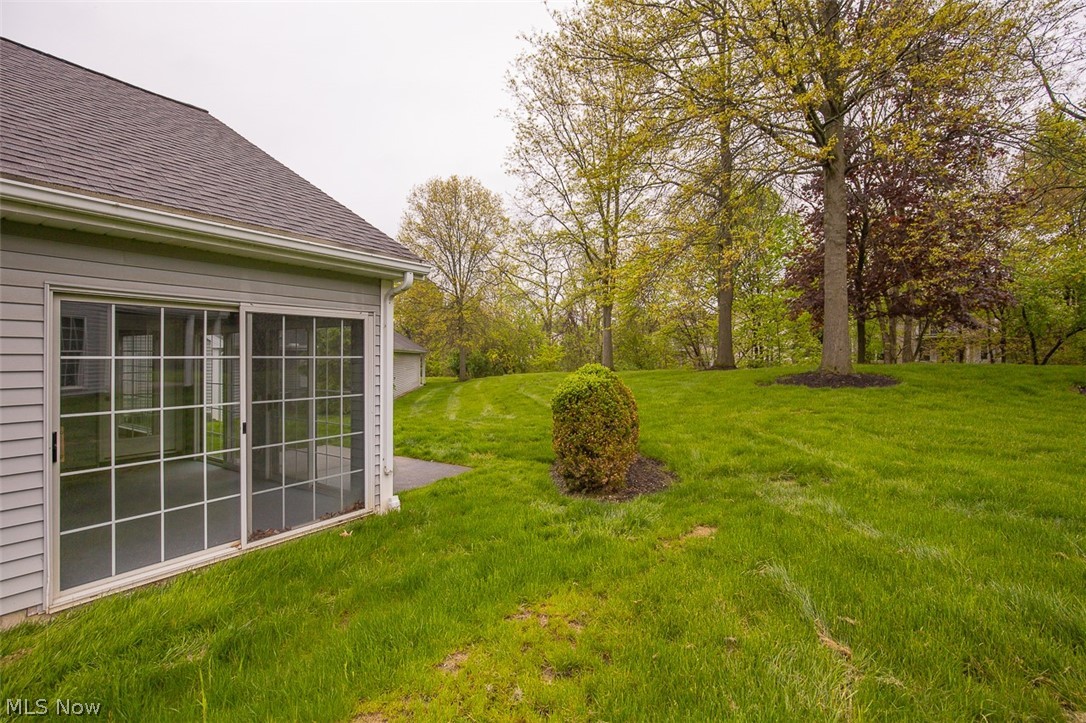 Devon Pond - Residential