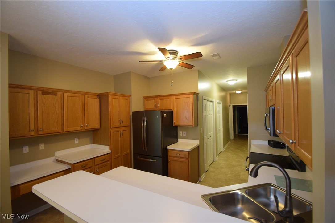 Cross Creek Condo - Residential