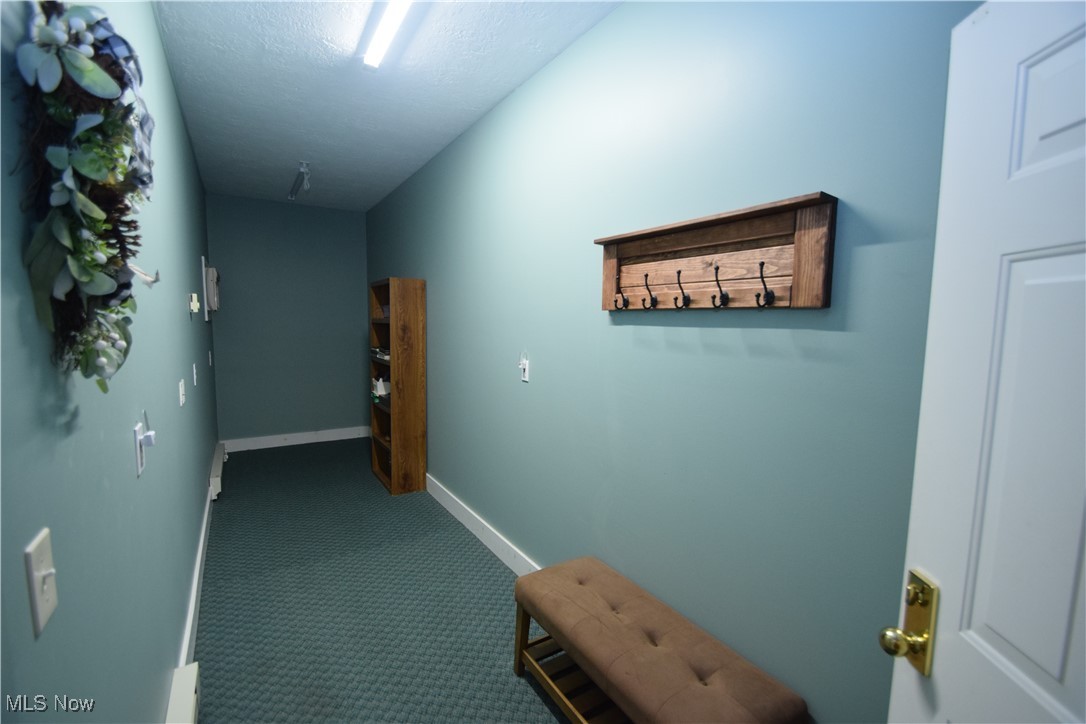 Cross Creek Condo - Residential