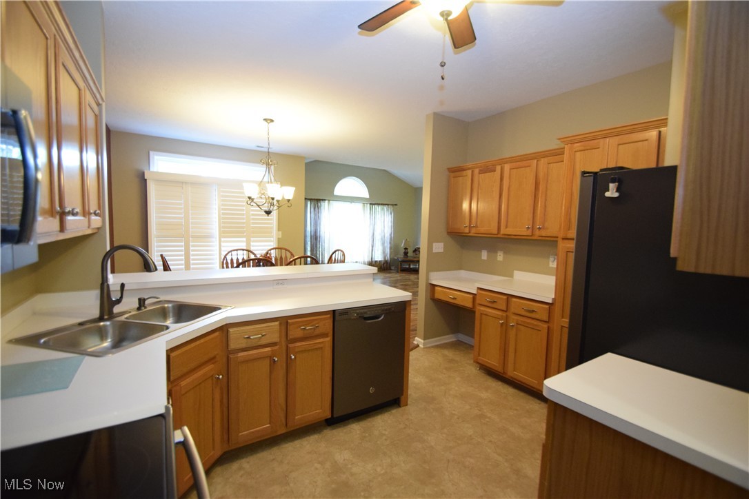 Cross Creek Condo - Residential