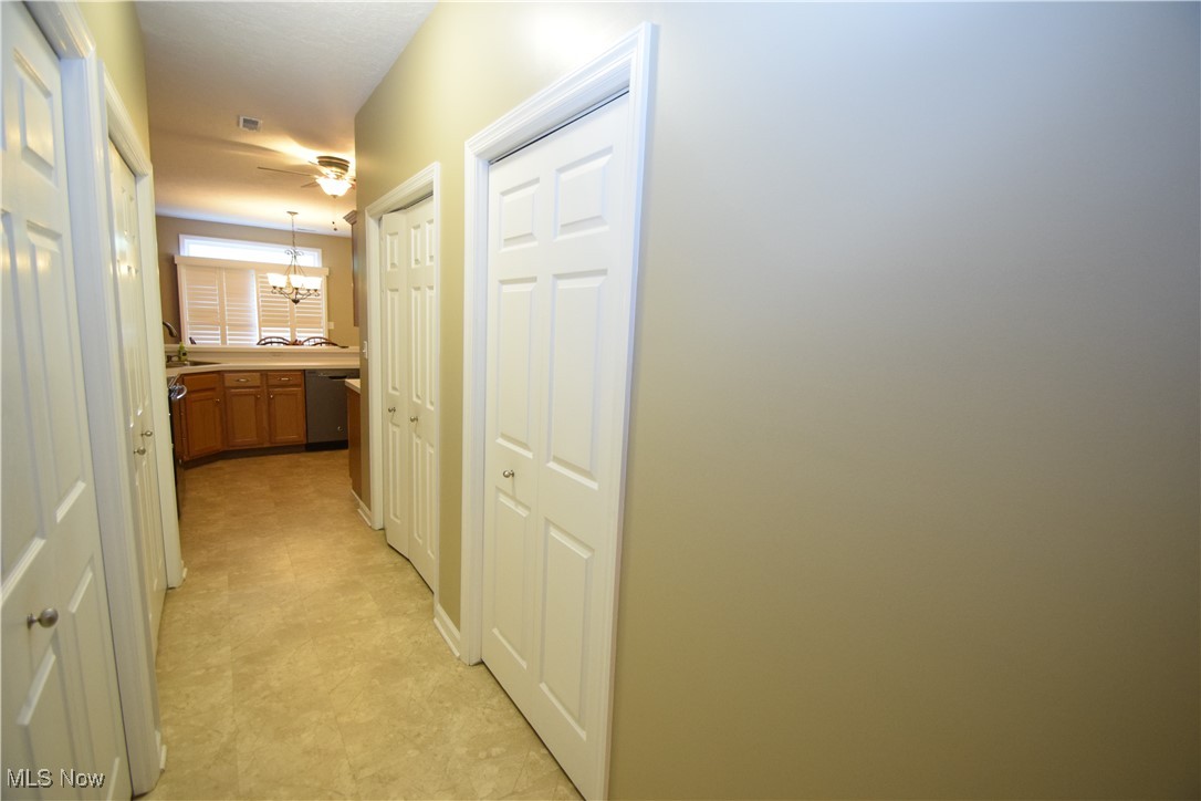 Cross Creek Condo - Residential