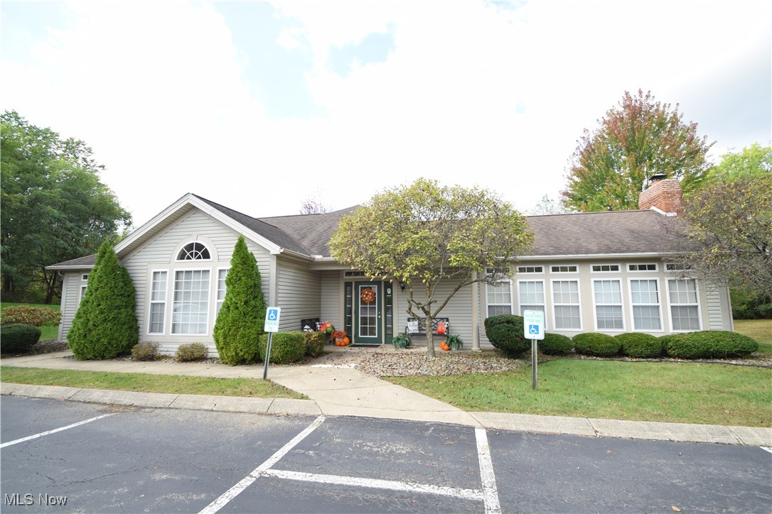Cross Creek Condo - Residential