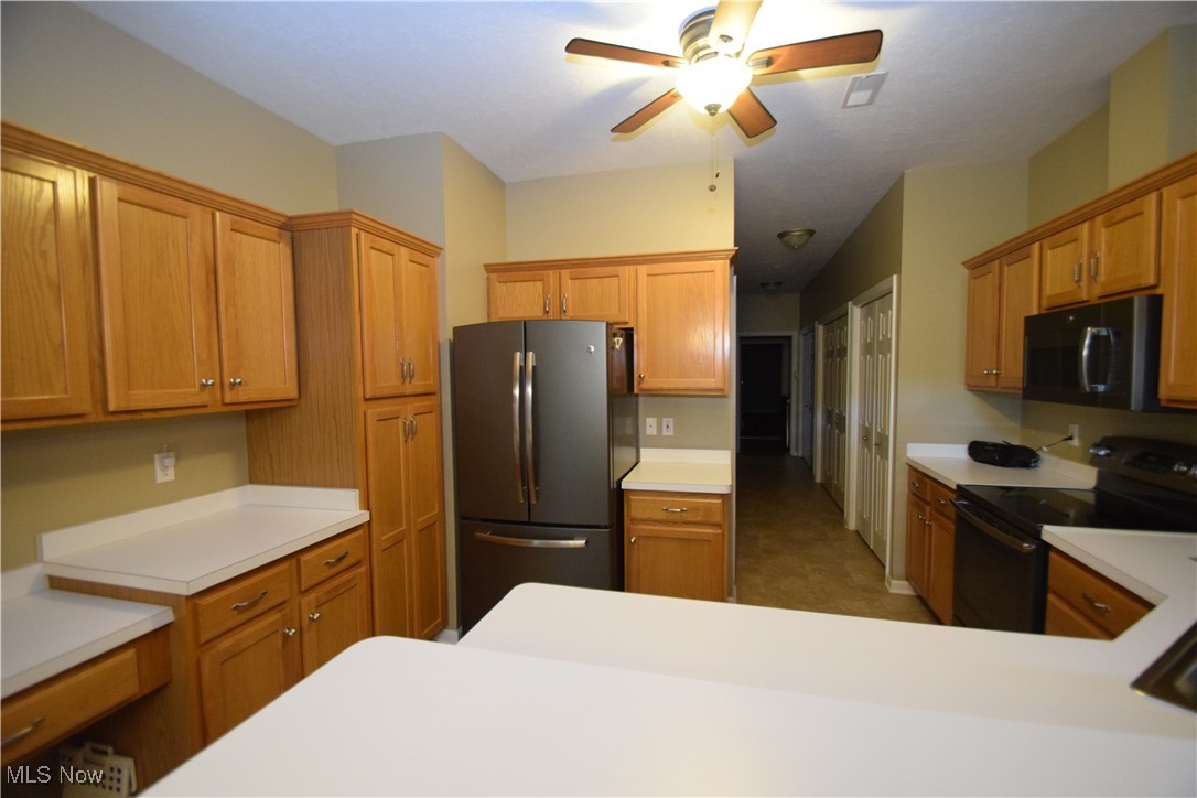 Cross Creek Condo - Residential