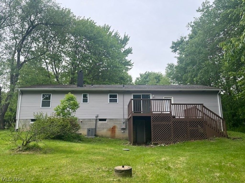 Photo of 2761 Byron Drive, North Canton, OH 44720 (MLS # 5213619)