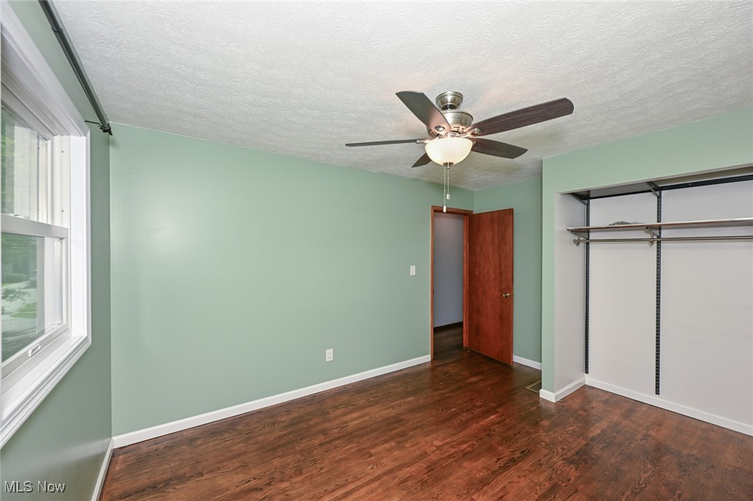 3428 Hiwood Avenue, Stow, Ohio image 33