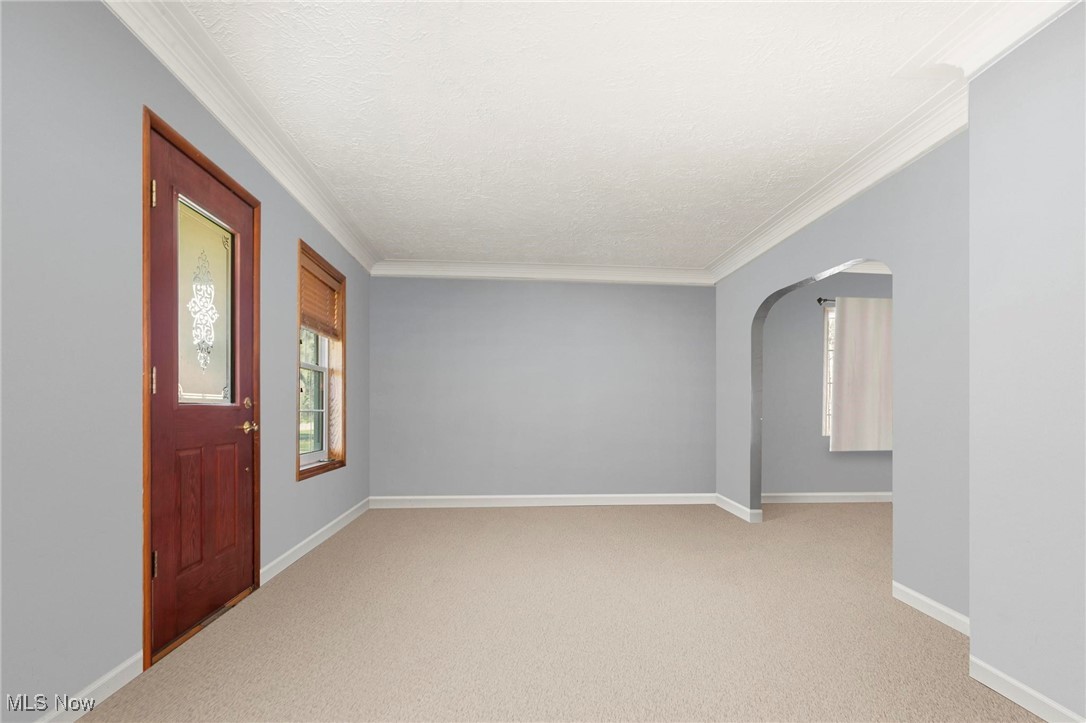215 N Ridge Road, Lorain, Ohio image 12
