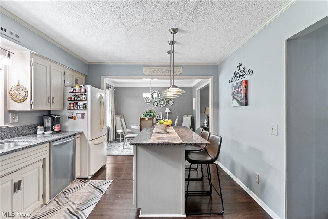 Foxboro Meadows - Residential
