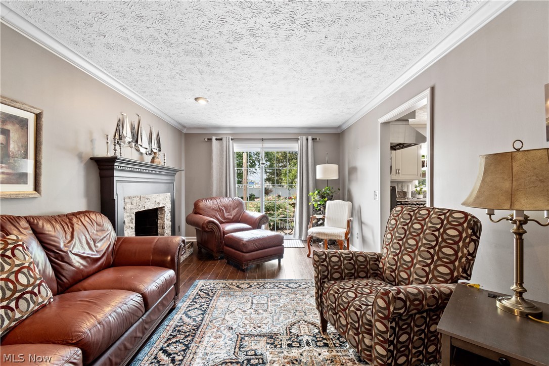 Foxboro Meadows - Residential
