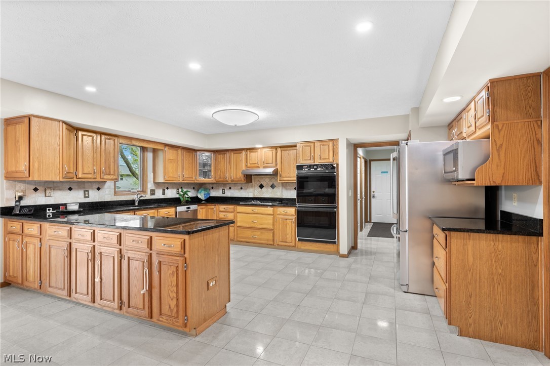 Highland Woods - Residential