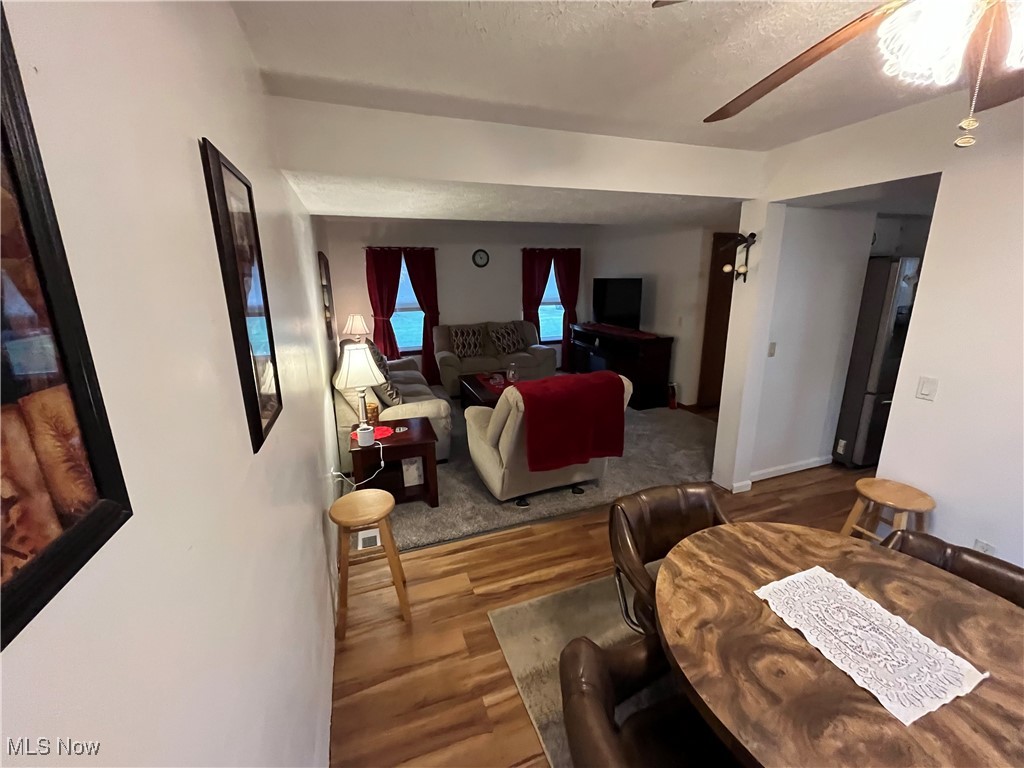 Cedar Glen Condo - Residential