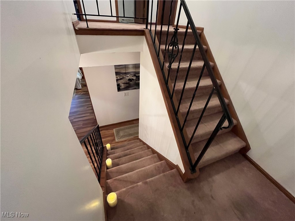 Cedar Glen Condo - Residential