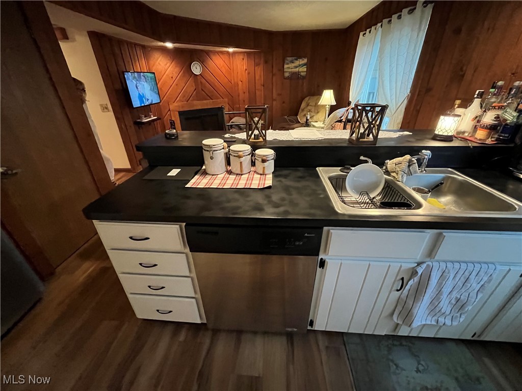 Cedar Glen Condo - Residential