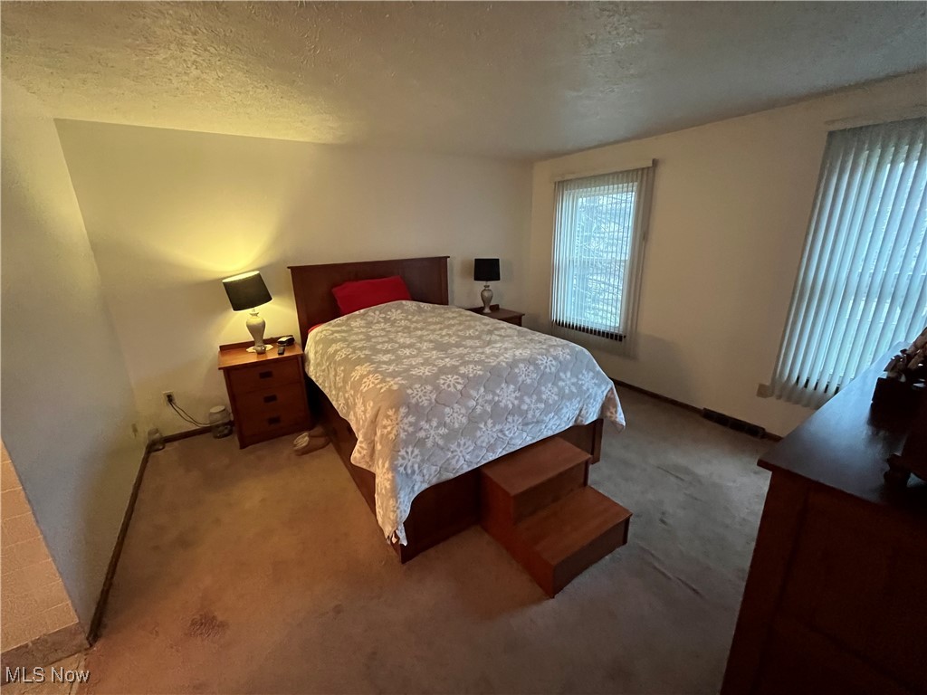 Cedar Glen Condo - Residential