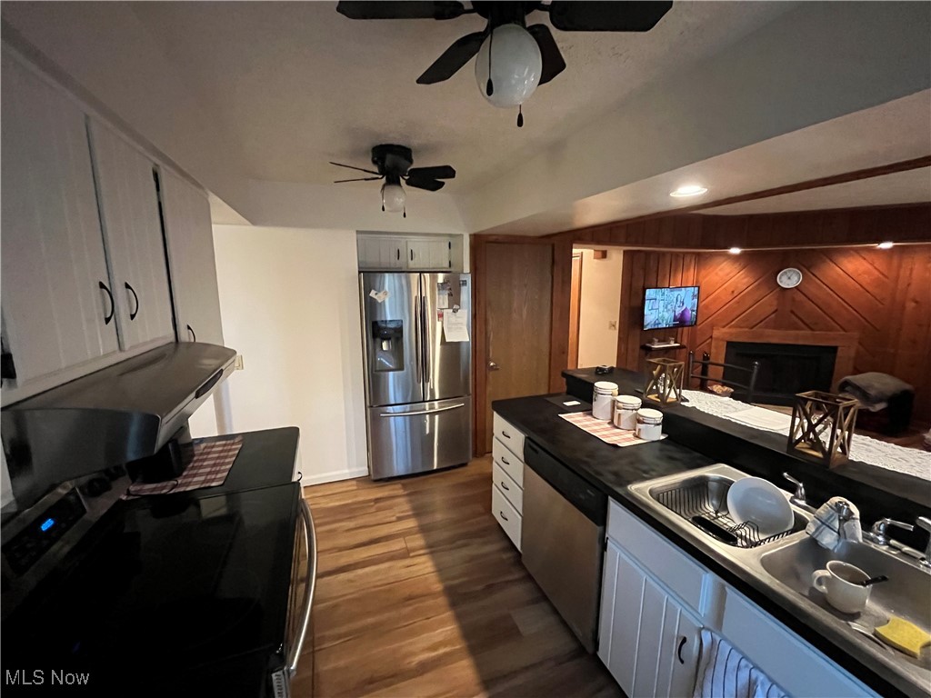 Cedar Glen Condo - Residential