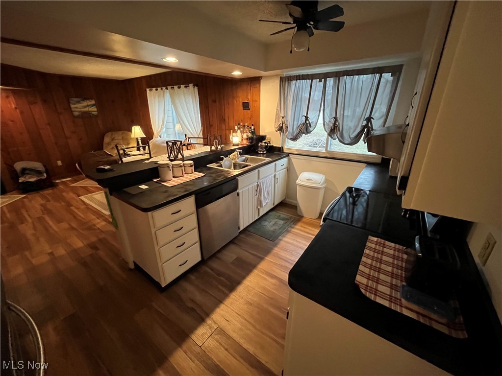 Cedar Glen Condo - Residential