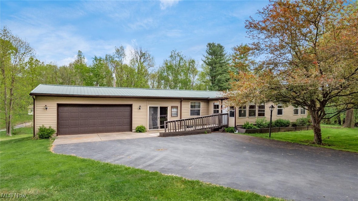 15741 Grand Avenue, Senecaville, Ohio image 2