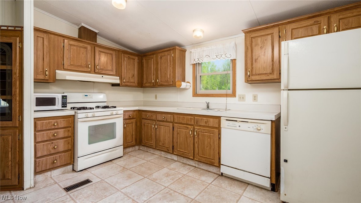 15741 Grand Avenue, Senecaville, Ohio image 16