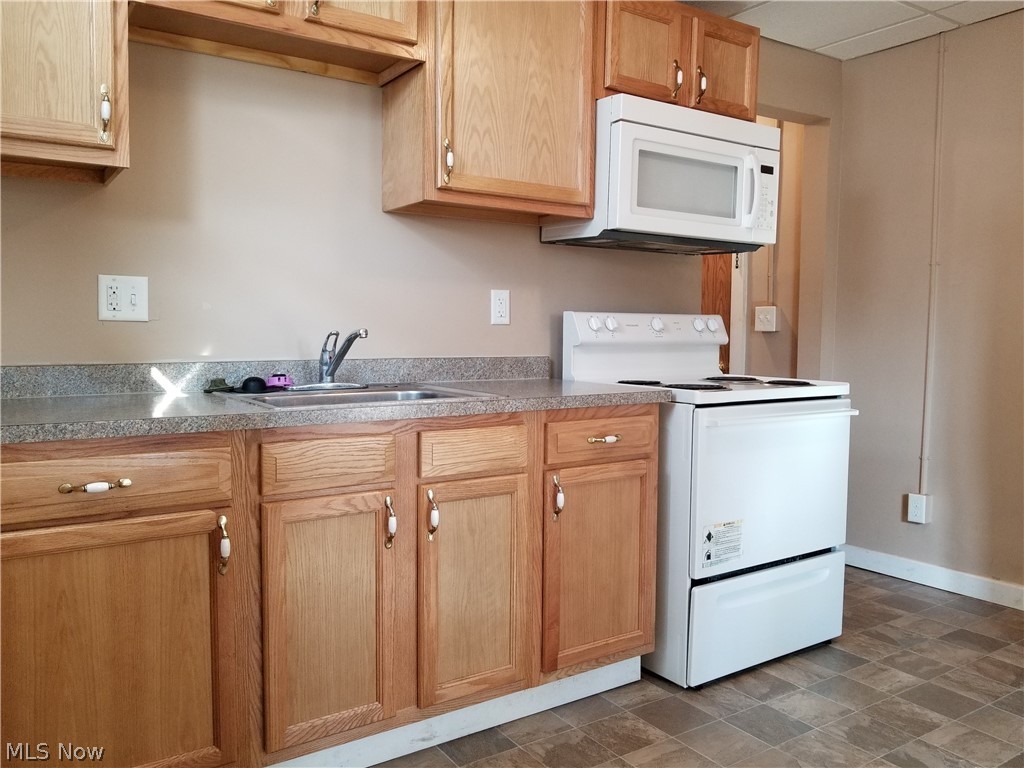 Akron - Residential Lease