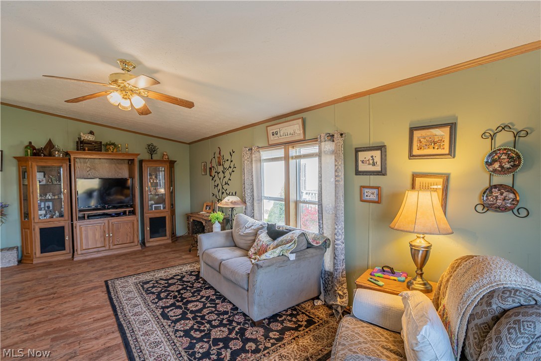 Lakeside Terrace - Residential